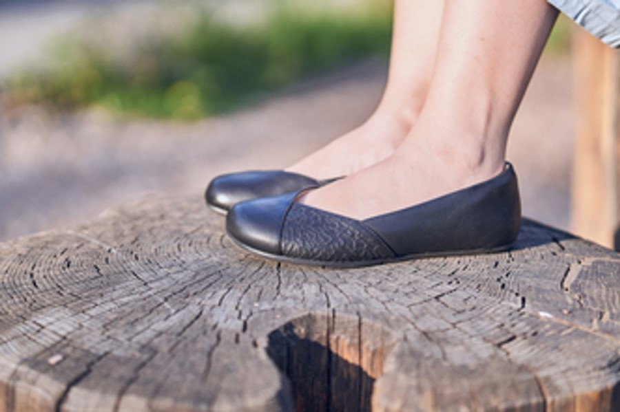 Xero Black Phoenix Leather Dress Flat (Women)